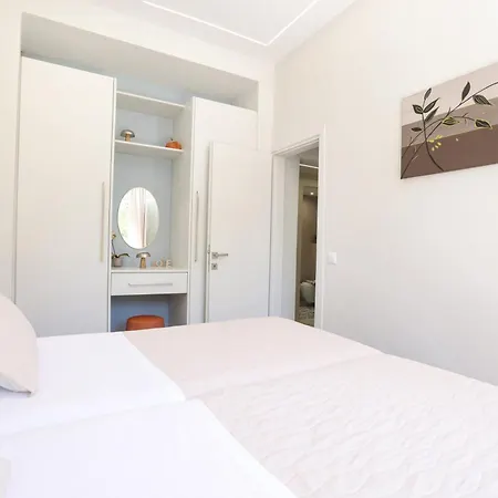 Terra 2 Appartement Kontokali